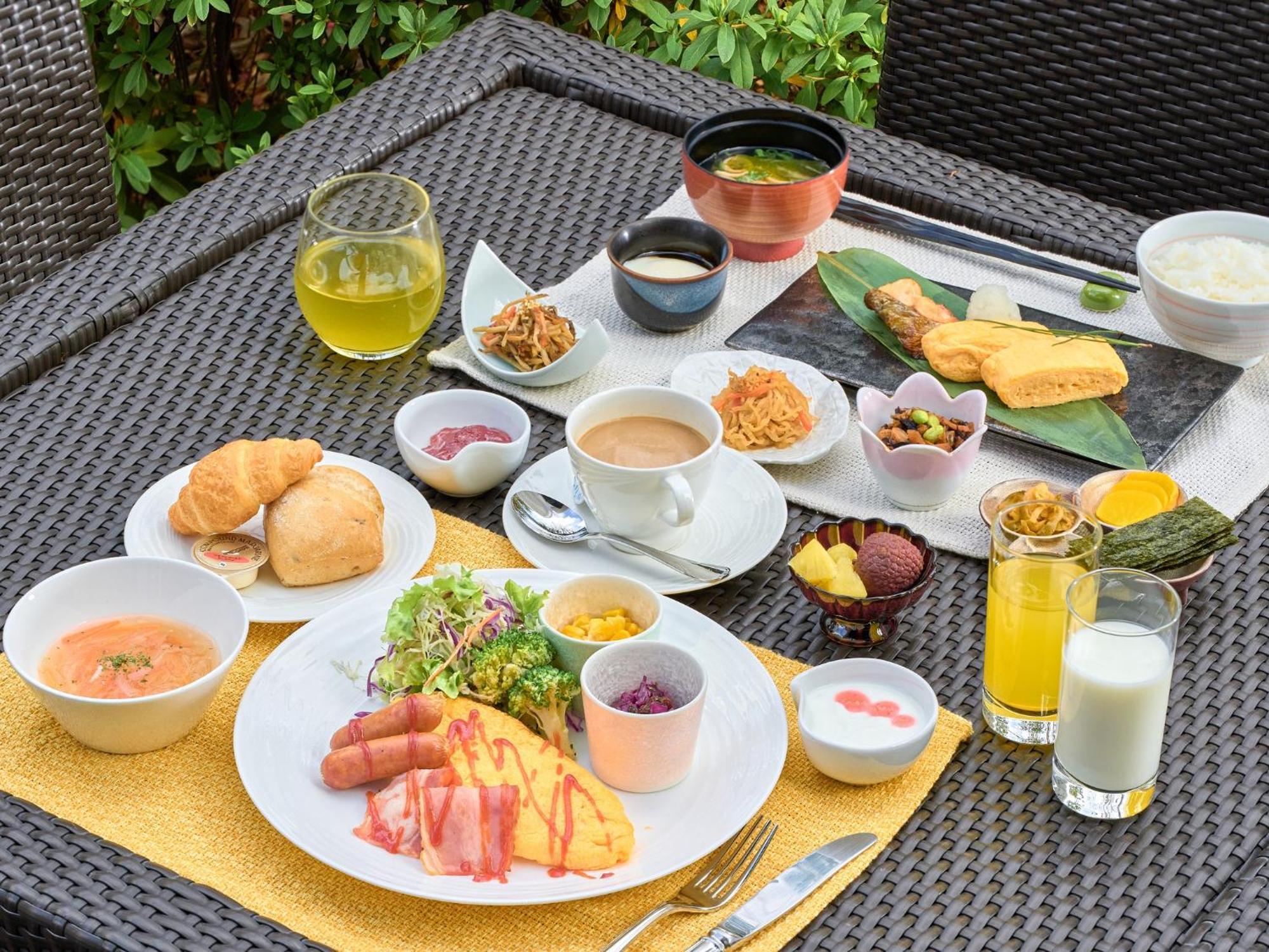 Osaka View Hotel Honmachi Bagian luar foto